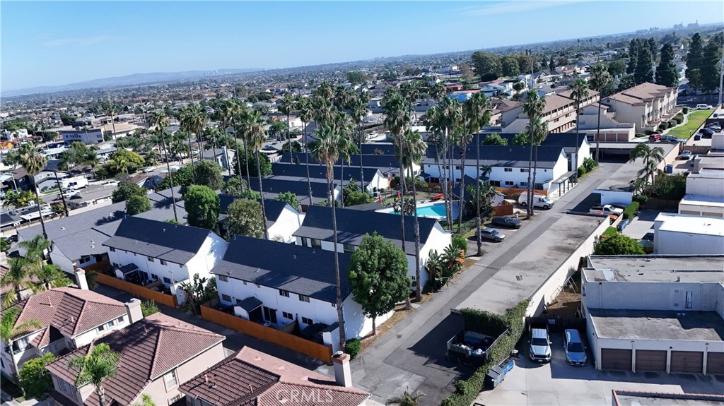 18881 Mora Kai Lane, Huntington Beach CA 92646 - photo 4