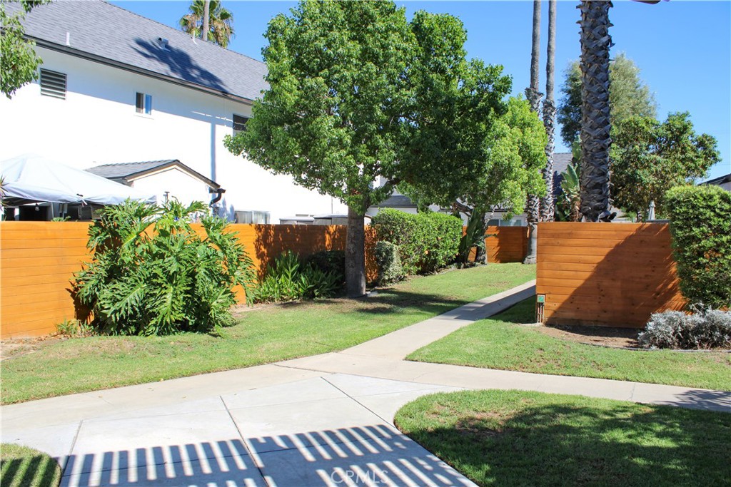 18881 Mora Kai Lane, Huntington Beach CA 92646 - photo 10