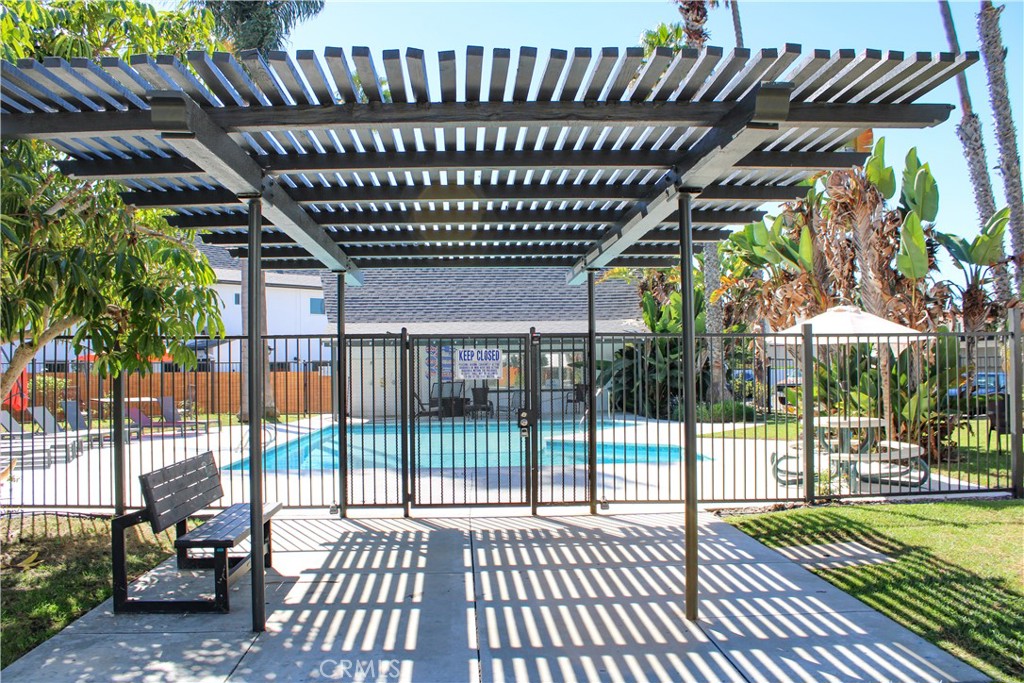 18881 Mora Kai Lane, Huntington Beach CA 92646 - photo 13