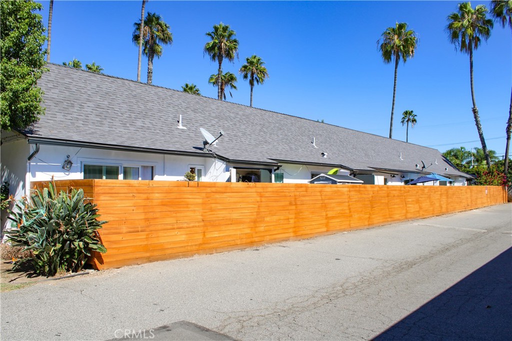 18881 Mora Kai Lane, Huntington Beach CA 92646 - photo 15