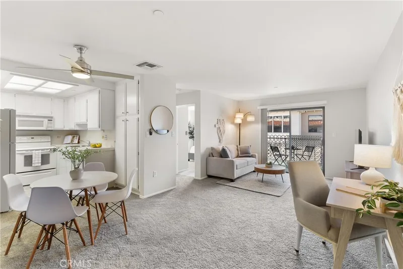 18900 Delaware Street 48, Huntington Beach, CA 92648