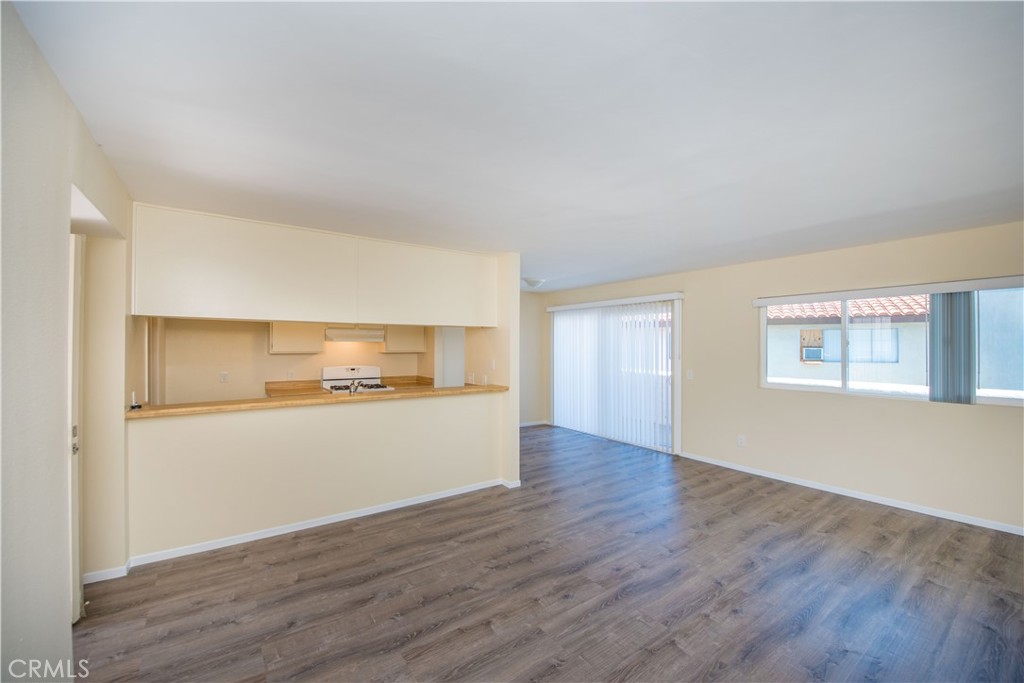 18902 Valley, Huntington Beach CA 92646 - photo 8