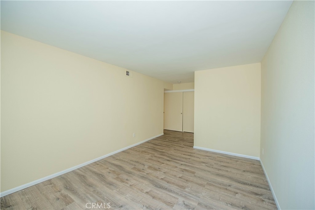 18902 Valley, Huntington Beach CA 92646 - photo 17