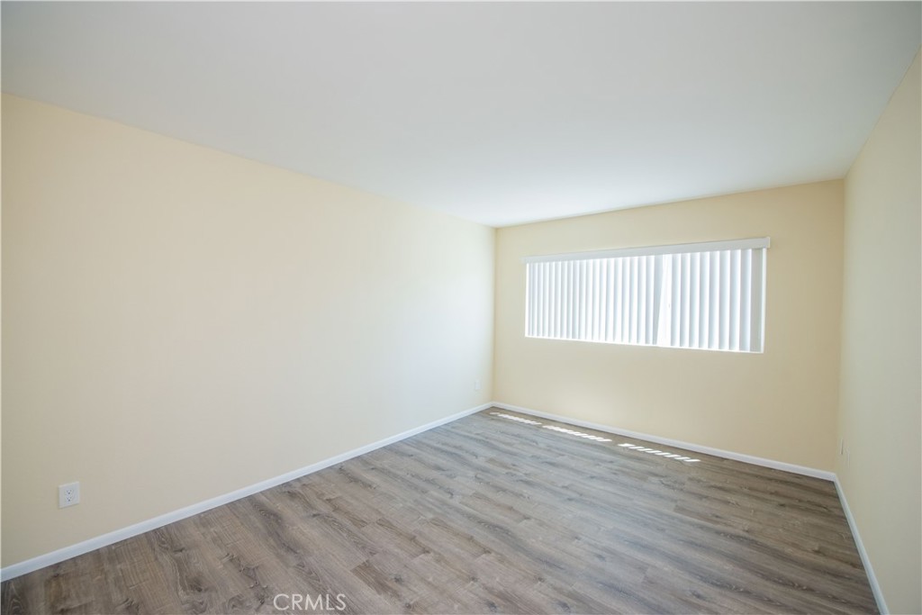 18902 Valley, Huntington Beach CA 92646 - photo 19