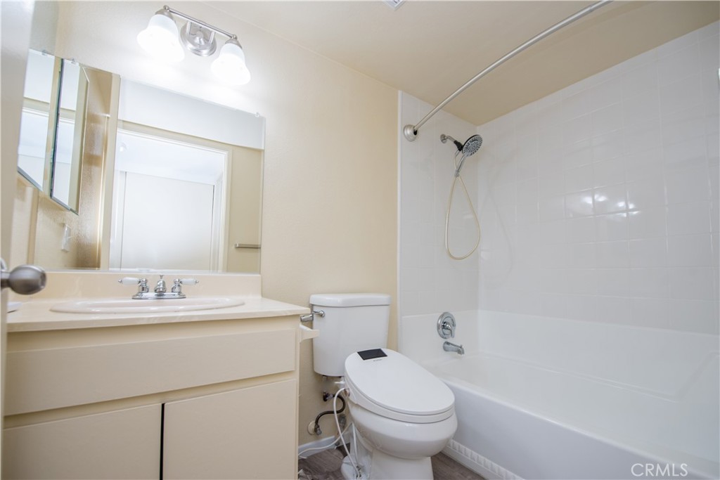 18902 Valley, Huntington Beach CA 92646 - photo 22