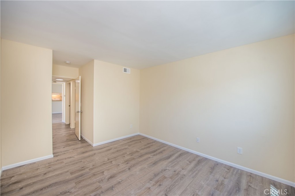 18902 Valley, Huntington Beach CA 92646 - photo 26