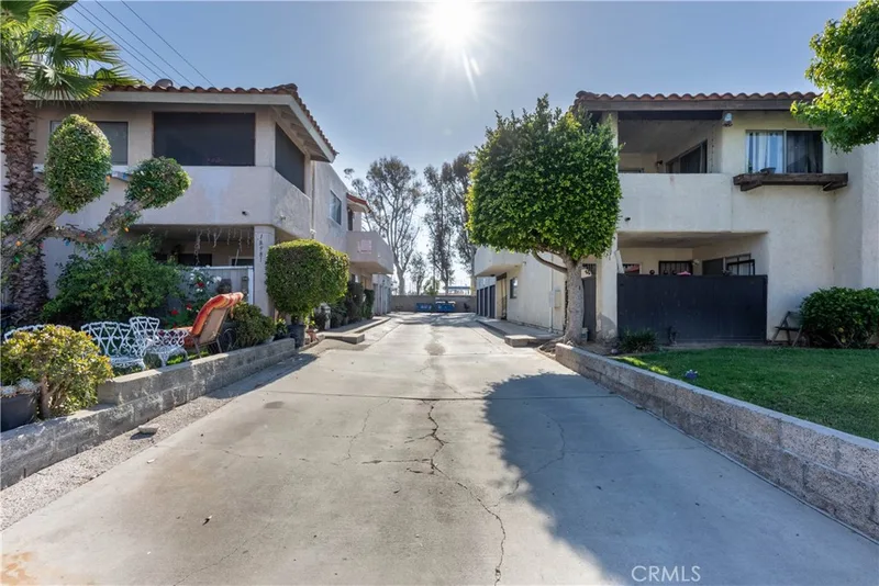 18981 Valley Cir C, Huntington Beach, CA 92649