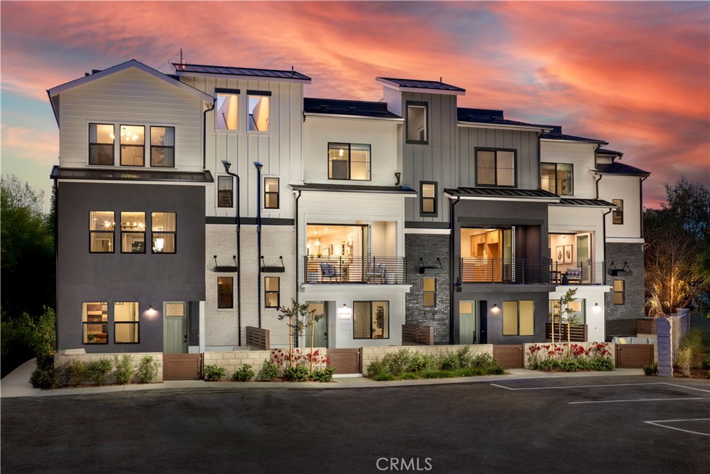 19011 Main Street 113, Huntington Beach CA 92648 - photo 1