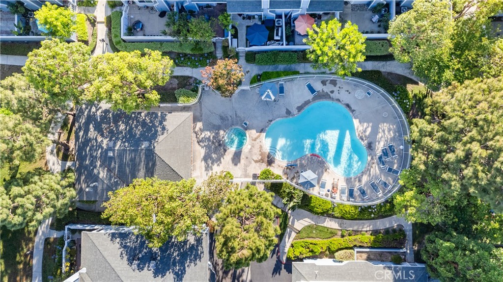 19110 Beachcrest Lane E, Huntington Beach CA 92646 - photo 10