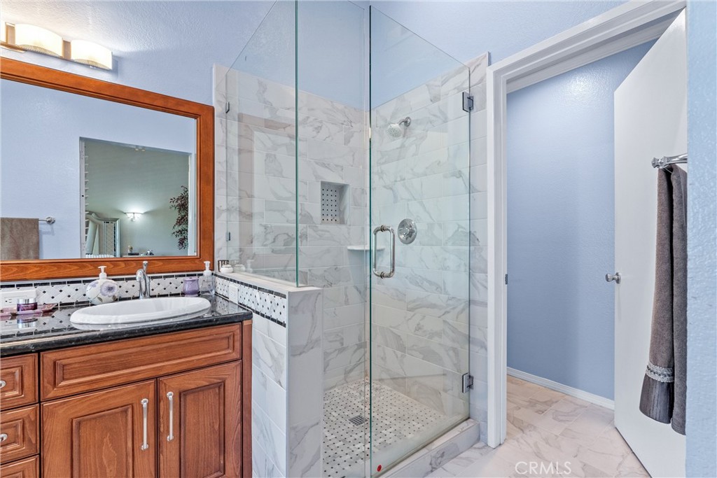 19110 Beachcrest Lane E, Huntington Beach CA 92646 - photo 40