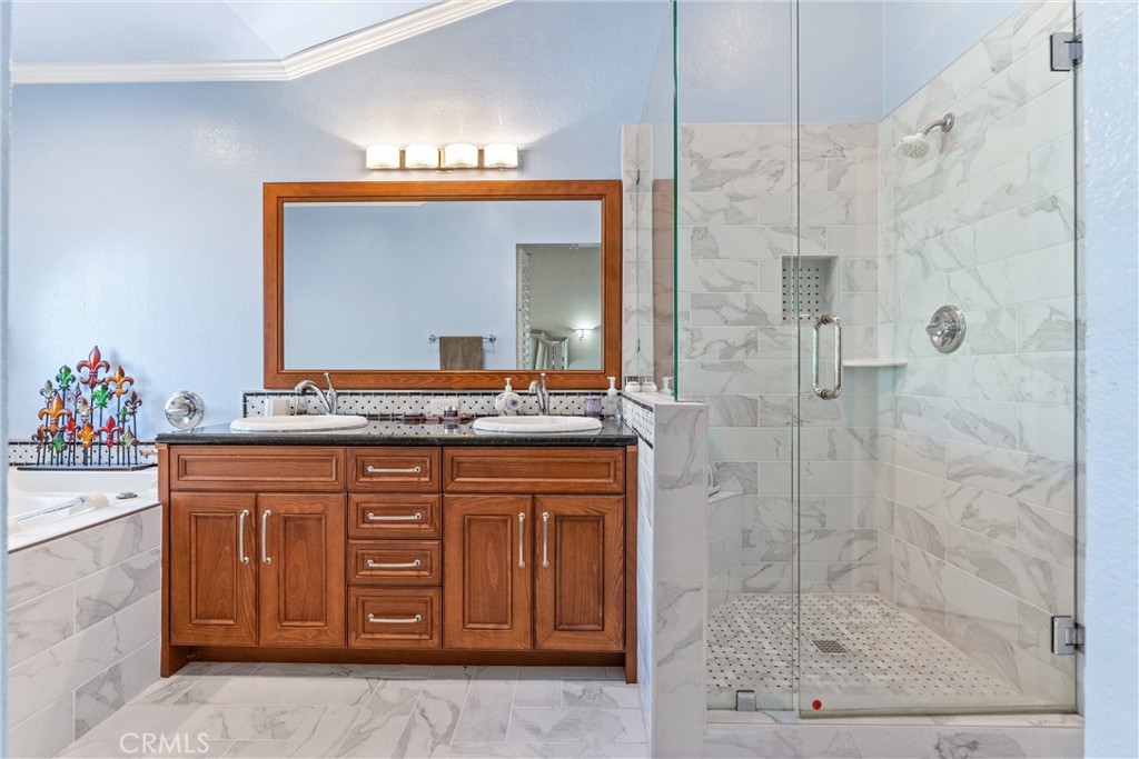 19110 Beachcrest Lane E, Huntington Beach CA 92646 - photo 42