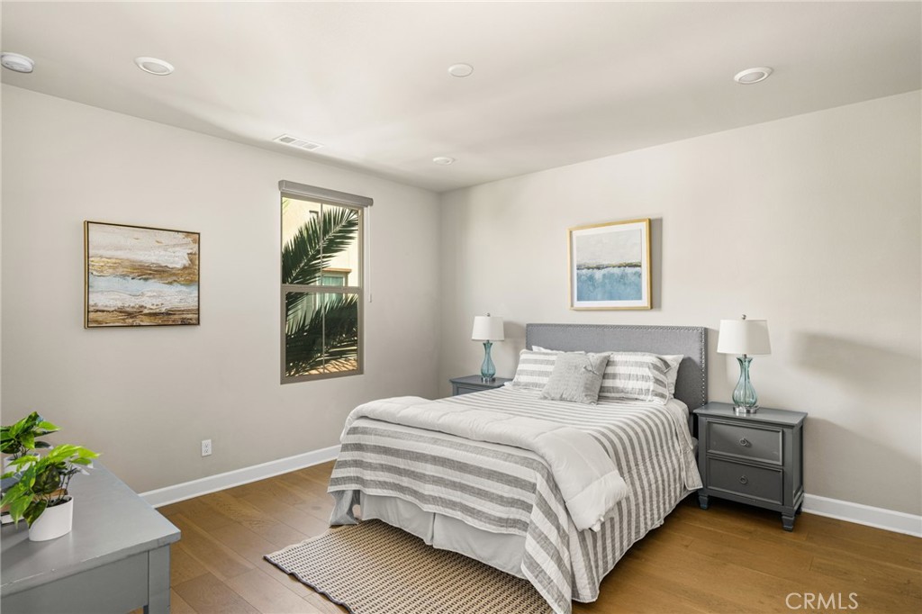 Secondary Bedroom - 19114 Azul, Huntington Beach CA 92648 - photo 37