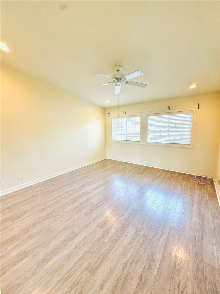 19130 Beachcrest Lane C, Huntington Beach CA 92646 - photo 12