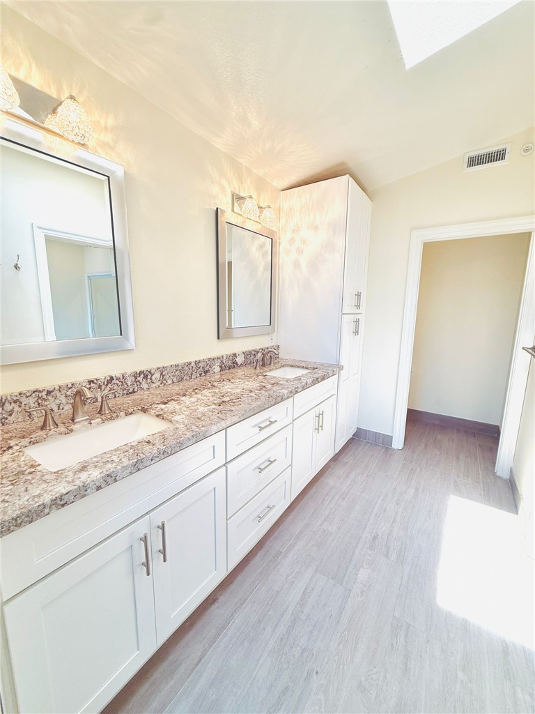 19130 Beachcrest Lane C, Huntington Beach CA 92646 - photo 15