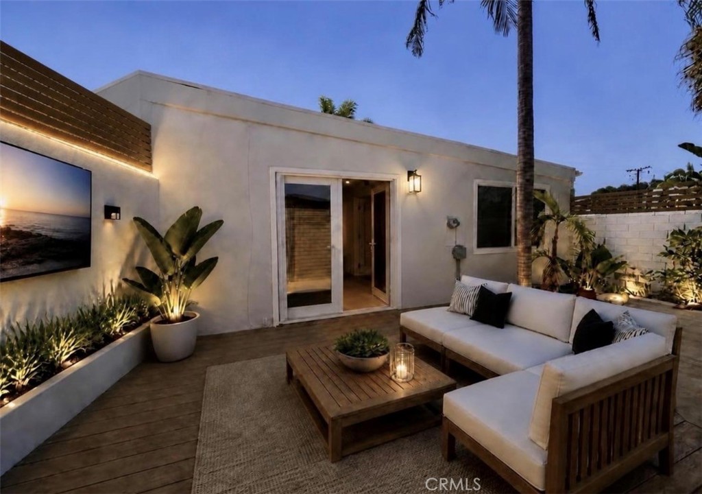 Deck Staged - 1916 Delaware, Huntington Beach CA 92648 - photo 19