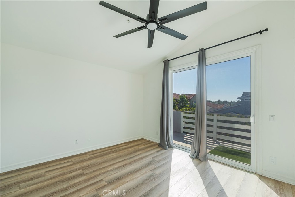 19162 Holly, Huntington Beach CA 92648 - photo 12