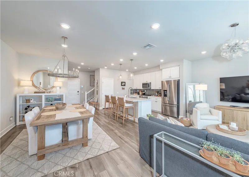 19209 Tideline Court, Huntington Beach, CA 92648