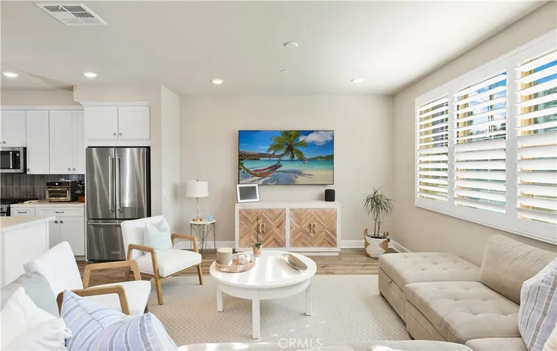 19239 Tideline Court, Huntington Beach, CA 92648