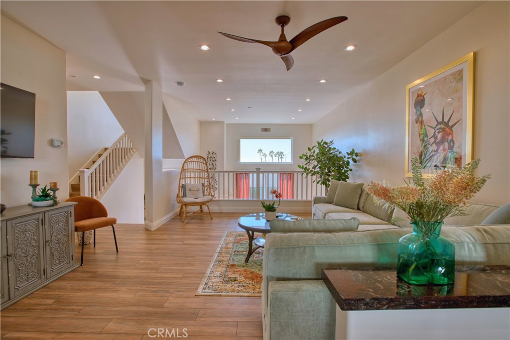 19261 SURFVIEW Drive, Huntington Beach CA 92648 - photo 13