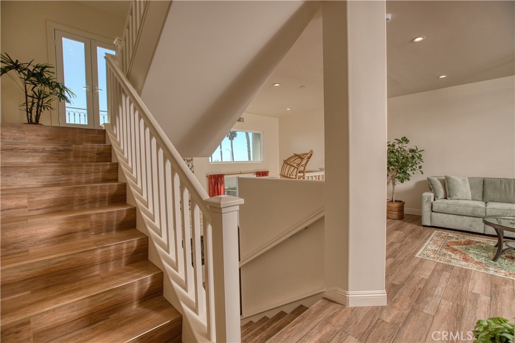 19261 SURFVIEW Drive, Huntington Beach CA 92648 - photo 26