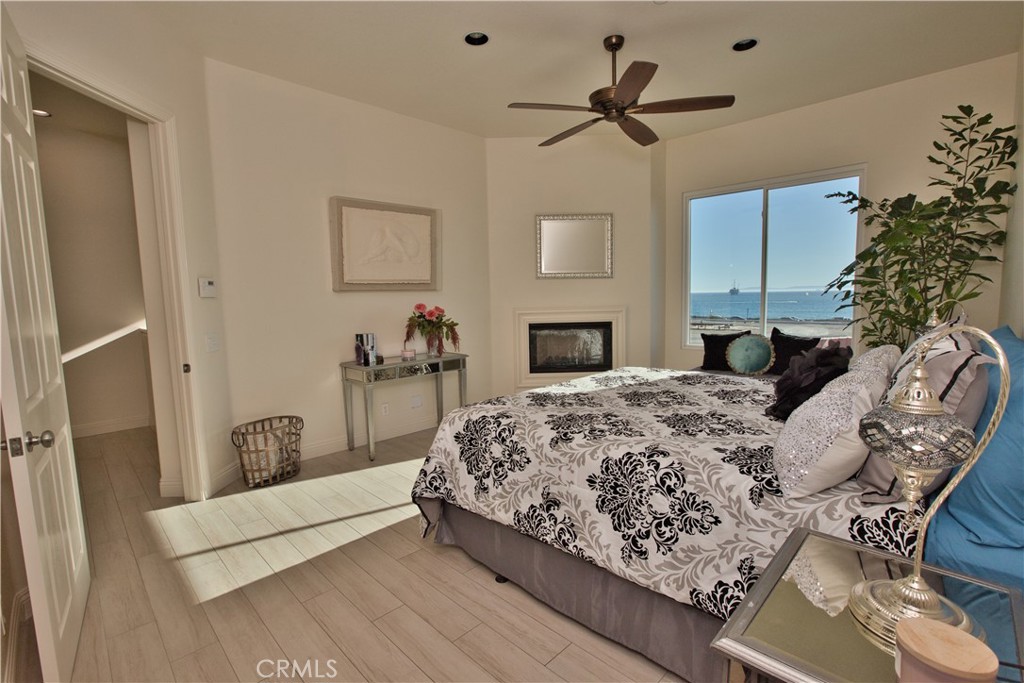 19261 SURFVIEW Drive, Huntington Beach CA 92648 - photo 37