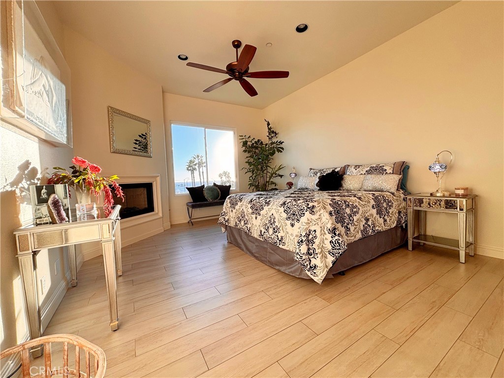 19261 SURFVIEW Drive, Huntington Beach CA 92648 - photo 35