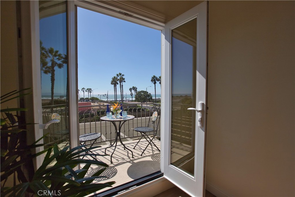 19261 SURFVIEW Drive, Huntington Beach CA 92648 - photo 30
