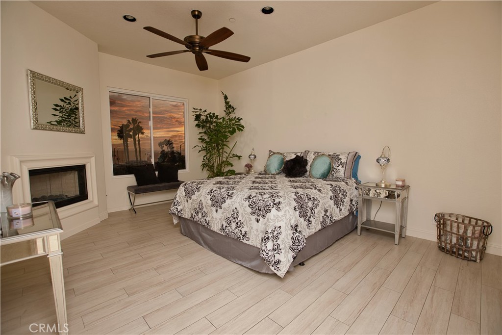 19261 SURFVIEW Drive, Huntington Beach CA 92648 - photo 36