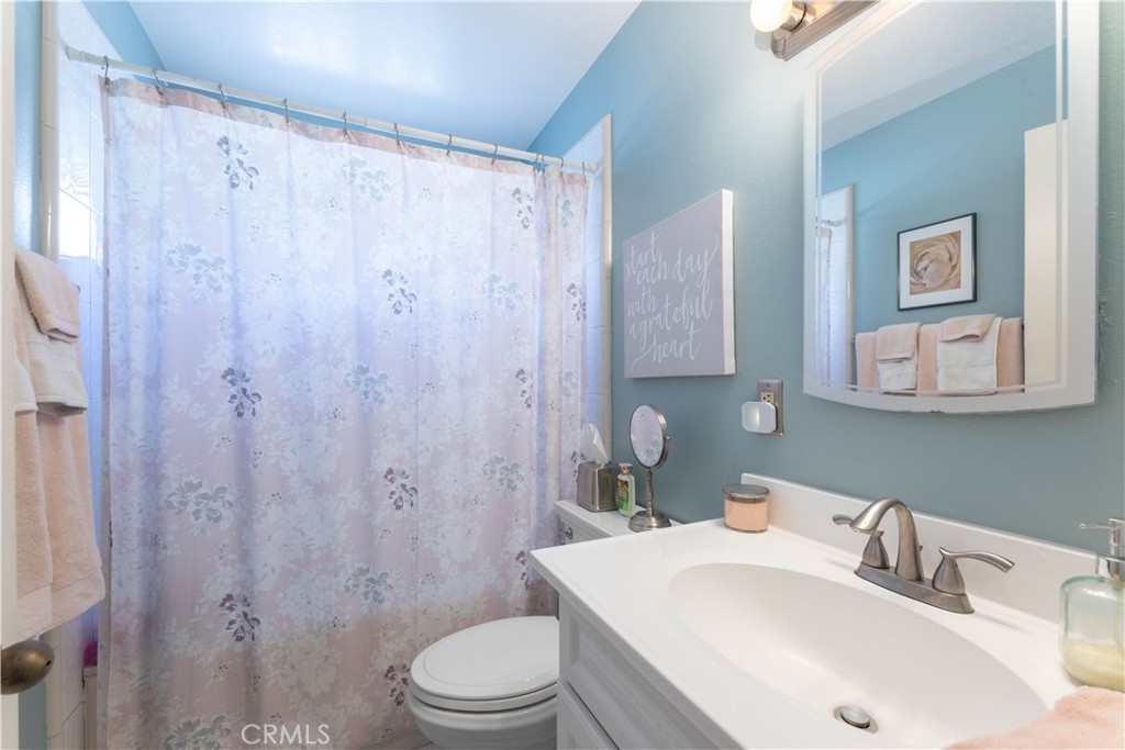 Hall Bath - 19271 Harding, Huntington Beach CA 92646 - photo 26