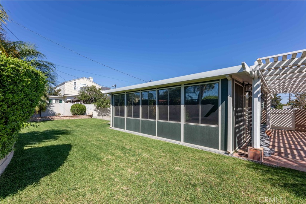 19271 Harding, Huntington Beach CA 92646 - photo 35