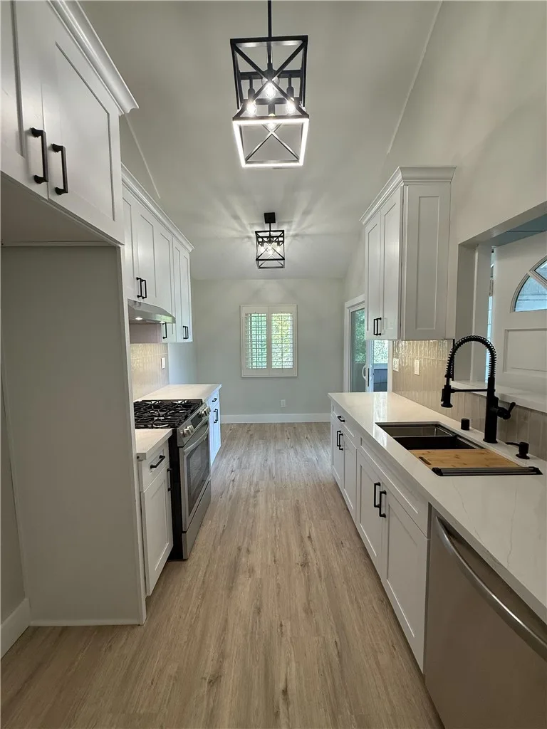 19311 Sunray 426, Huntington Beach, CA 92648