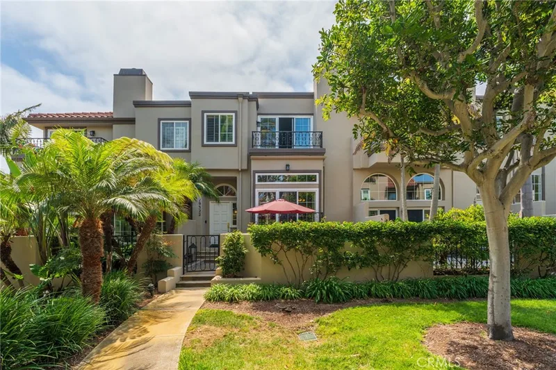 19322 Archfield Lane, Huntington Beach, CA 92648