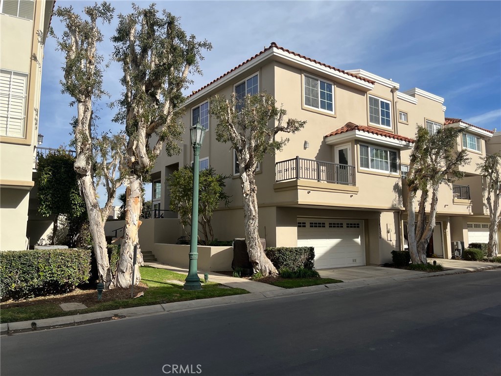 19336 Sawgrass Lane, Huntington Beach CA 92648 - photo 1