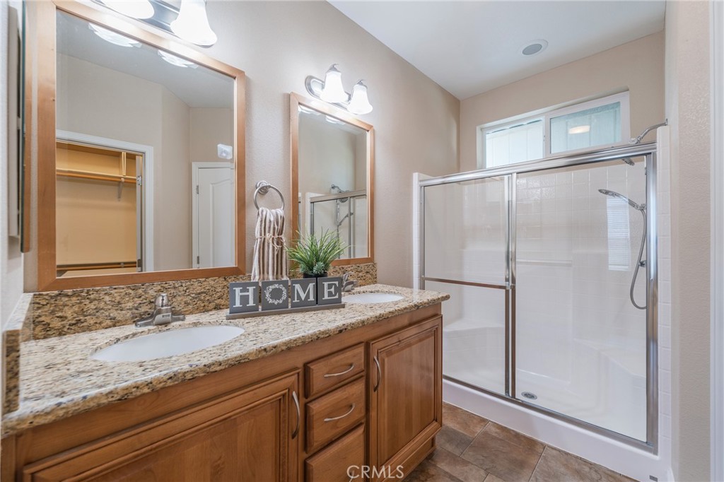 Primary Bathroom with large walk-in shower - 19350 Ward #24 Street, Huntington Beach CA 92646 - photo 17