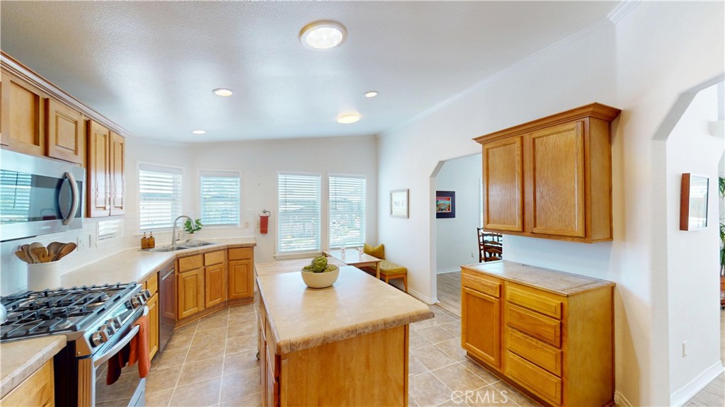 19350 Ward Street 42, Huntington Beach CA 92646 - photo 6