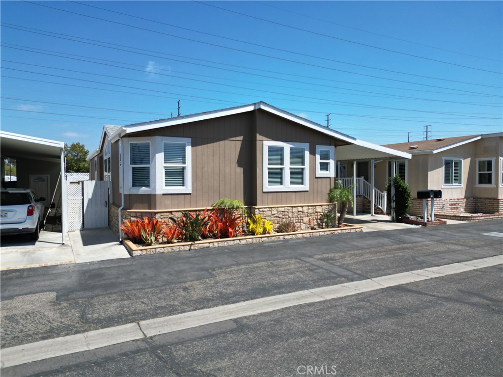 19350 Ward Street 42, Huntington Beach CA 92646 - photo 25