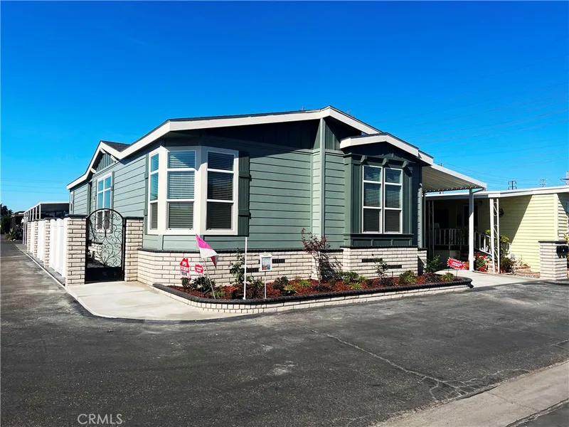 19350 Ward Street 57, Huntington Beach, CA 92646