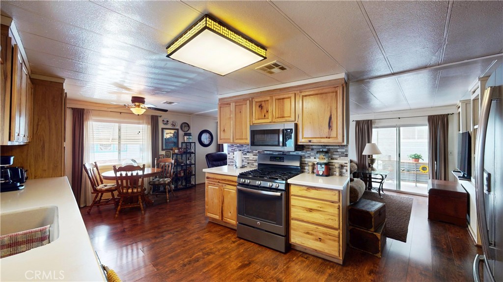 19350 Ward Street 73, Huntington Beach CA 92646 - photo 16