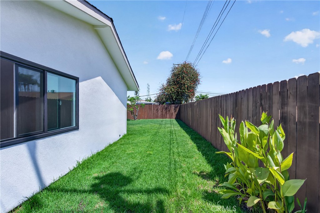 19352 Brookhurst, Huntington Beach CA 92646 - photo 25