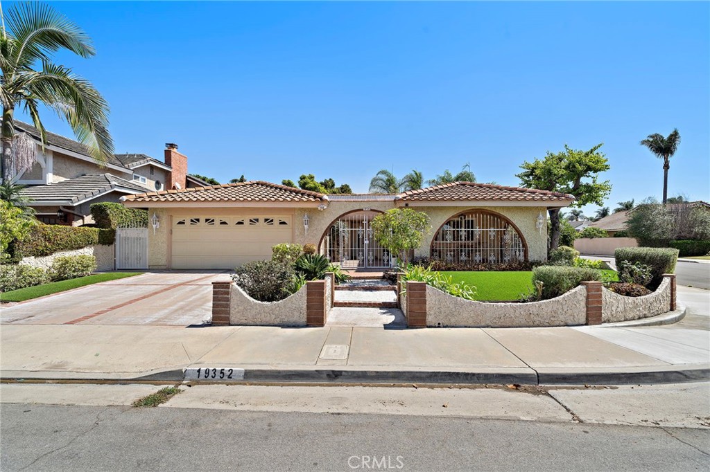 Welcome to this highly sought-after Goldenwest Estate single-story home - 19352 Sailwind Lane, Huntington Beach CA 92646 - photo 1