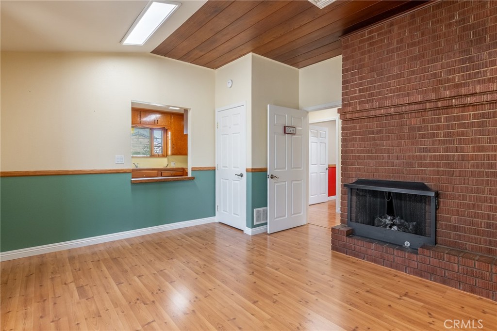 19361 Beach Blvd., Huntington Beach CA 92648 - photo 2