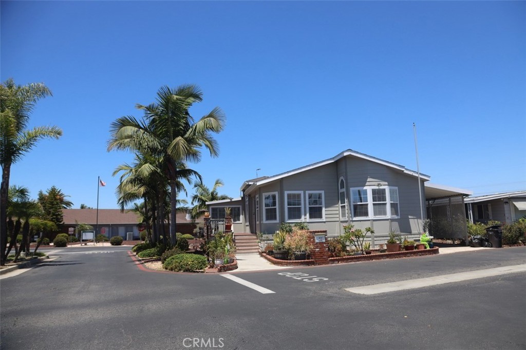 19361 Brookhurst St 44, Huntington Beach CA 92646 - photo 4