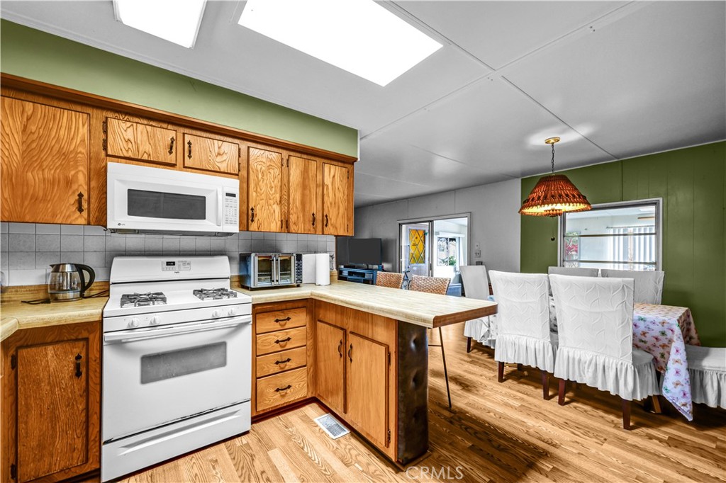 19361 Brookhurst Street 120, Huntington Beach CA 92646 - photo 23
