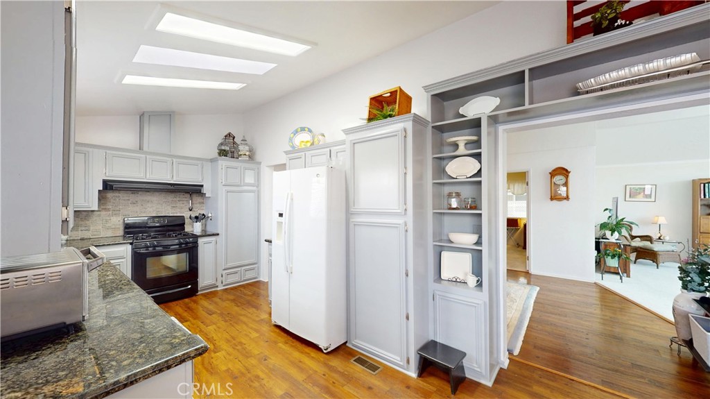 19361 Brookhurst Street 13, Huntington Beach CA 92646 - photo 14
