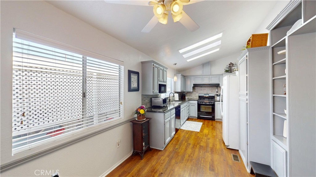 19361 Brookhurst Street 13, Huntington Beach CA 92646 - photo 15