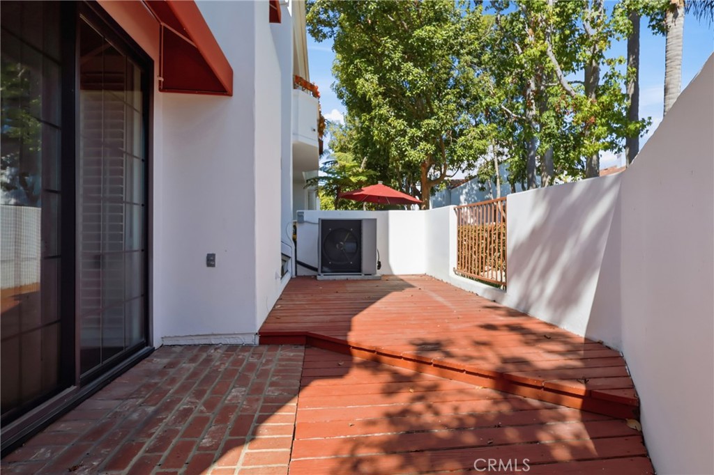 Spacious patio - 19481 Pompano Lane 112, Huntington Beach CA 92648 - photo 6