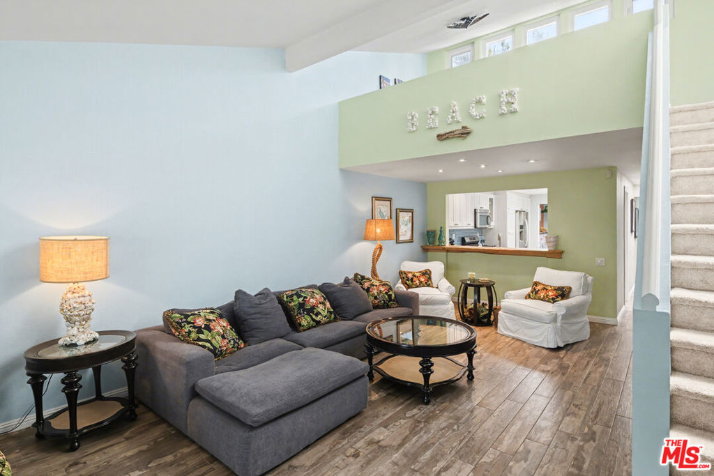 19525 Starfish Lane, Huntington Beach CA 92648 - photo 2