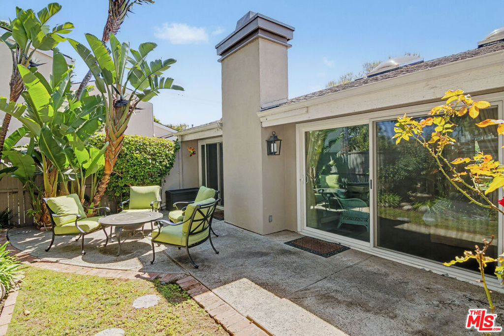 19525 Starfish Lane, Huntington Beach CA 92648 - photo 23