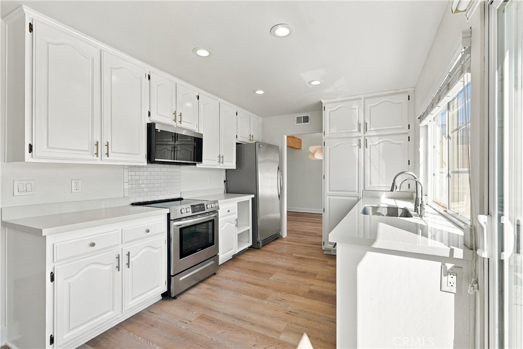 19552 Helena Circle, Huntington Beach CA 92646 - photo 19