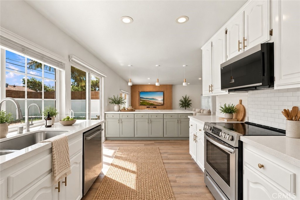 VIRTUALLY STAGED - 19552 Helena Circle, Huntington Beach CA 92646 - photo 22